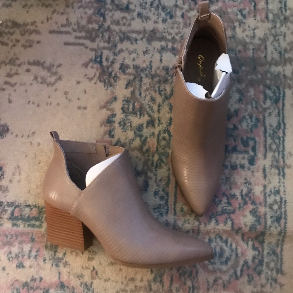 Beige booties